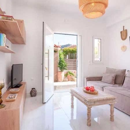 Famille Kominos Agios Nikolaos  Εξωτερικό φωτογραφία